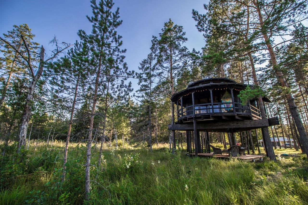 Vila Sambliku Treehouse Jogisoo Exteriér fotografie