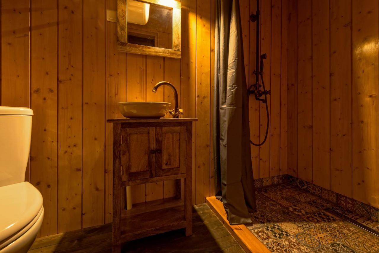 Vila Sambliku Treehouse Jogisoo Exteriér fotografie